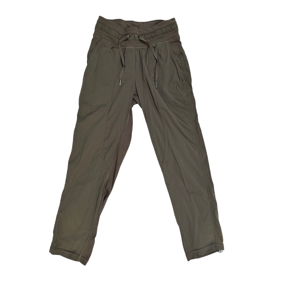Lululemon Dance Studio Mid Rise Cropped Pants Green size 2